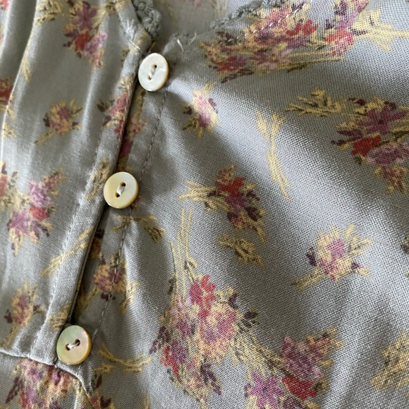 🎉SOLD LOCALLY🎉 Eyeshadow size S - Picture 3 of 3